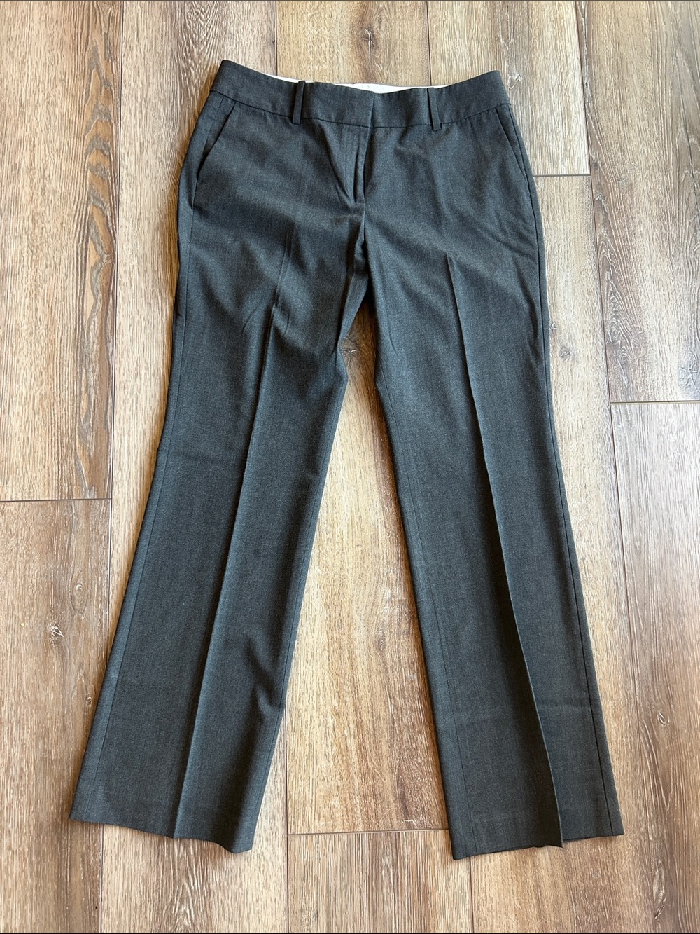 ••ANN TAYLOR••Charcoal Gray Pants•
